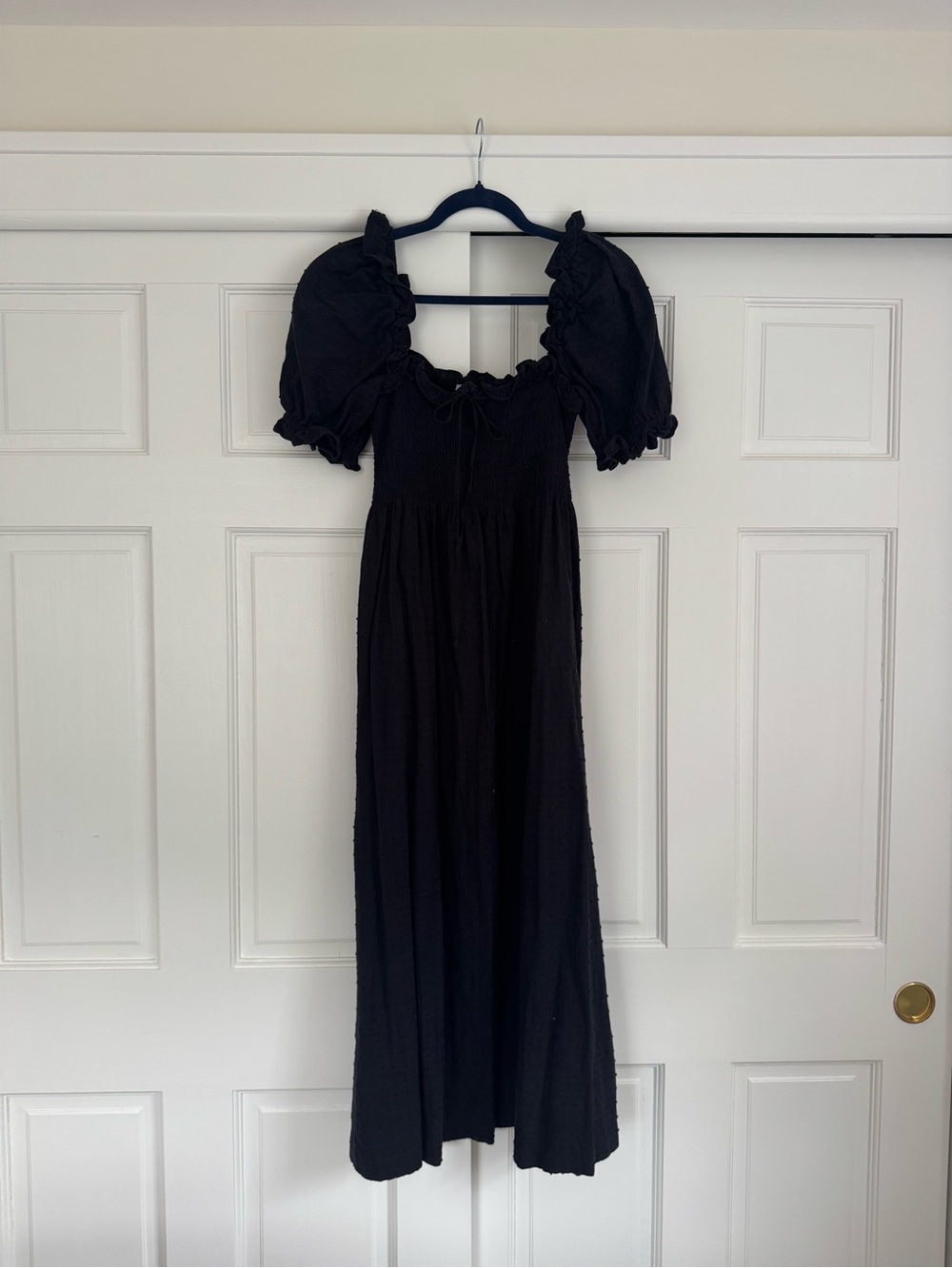 Hill House Scarlett Midi Nap Dress Black Textured Clip Dot - Picture 2 of 4
